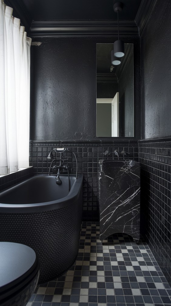 Modern Luxury in Small Spaces: Innovative Bathroom Decor Ideas 2025