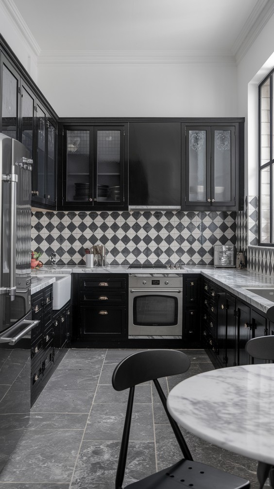 Best Kitchen Ideas 2025: Modern Luxury & Small Spaces Designs