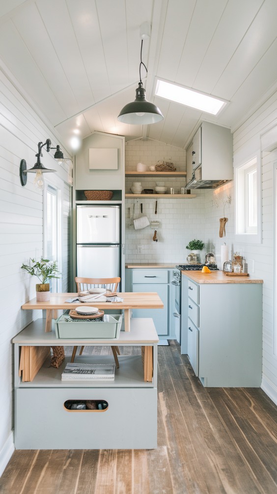 Kitchen Remodel Ideas 2025: Best Inspiration for Small, Galley & Modern Designs