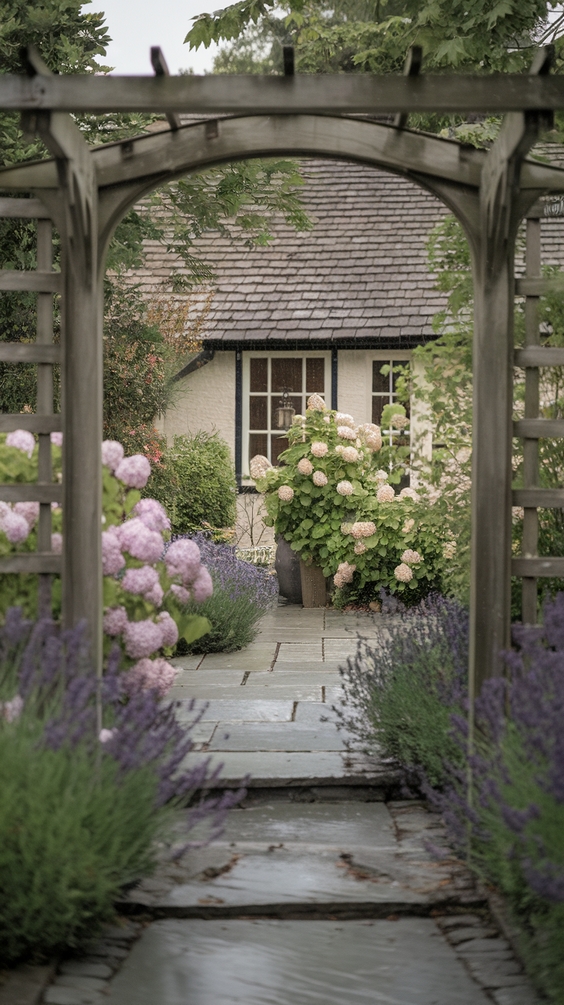 Small Garden Ideas on a Budget: Easy DIY Projects and Low Maintenance Designs for Outdoor Spaces