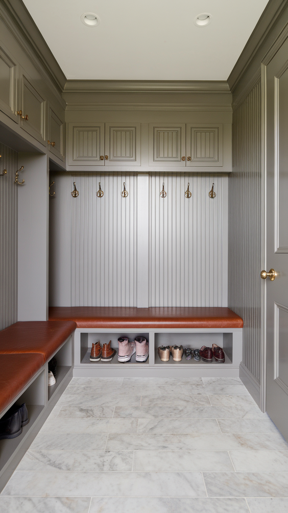 Stylish Mudroom Entryway Ideas: Benches, Storage, Decor & Flooring That Impress
