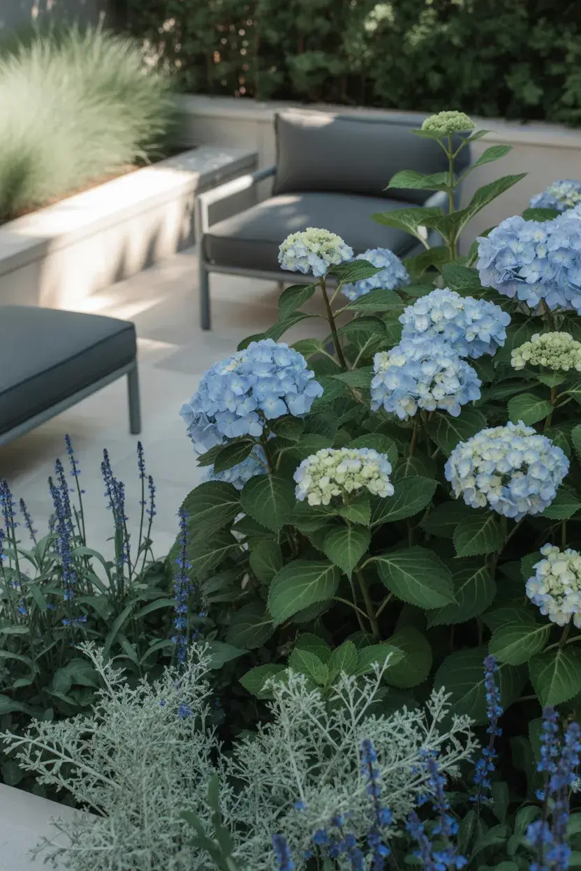 Summer Garden Flowers Ideas 2026 for Stylish and Modern Outdoor Spaces